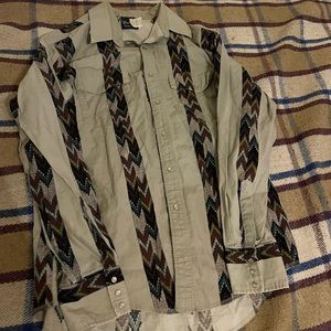 Vintage wrangler pearl snap